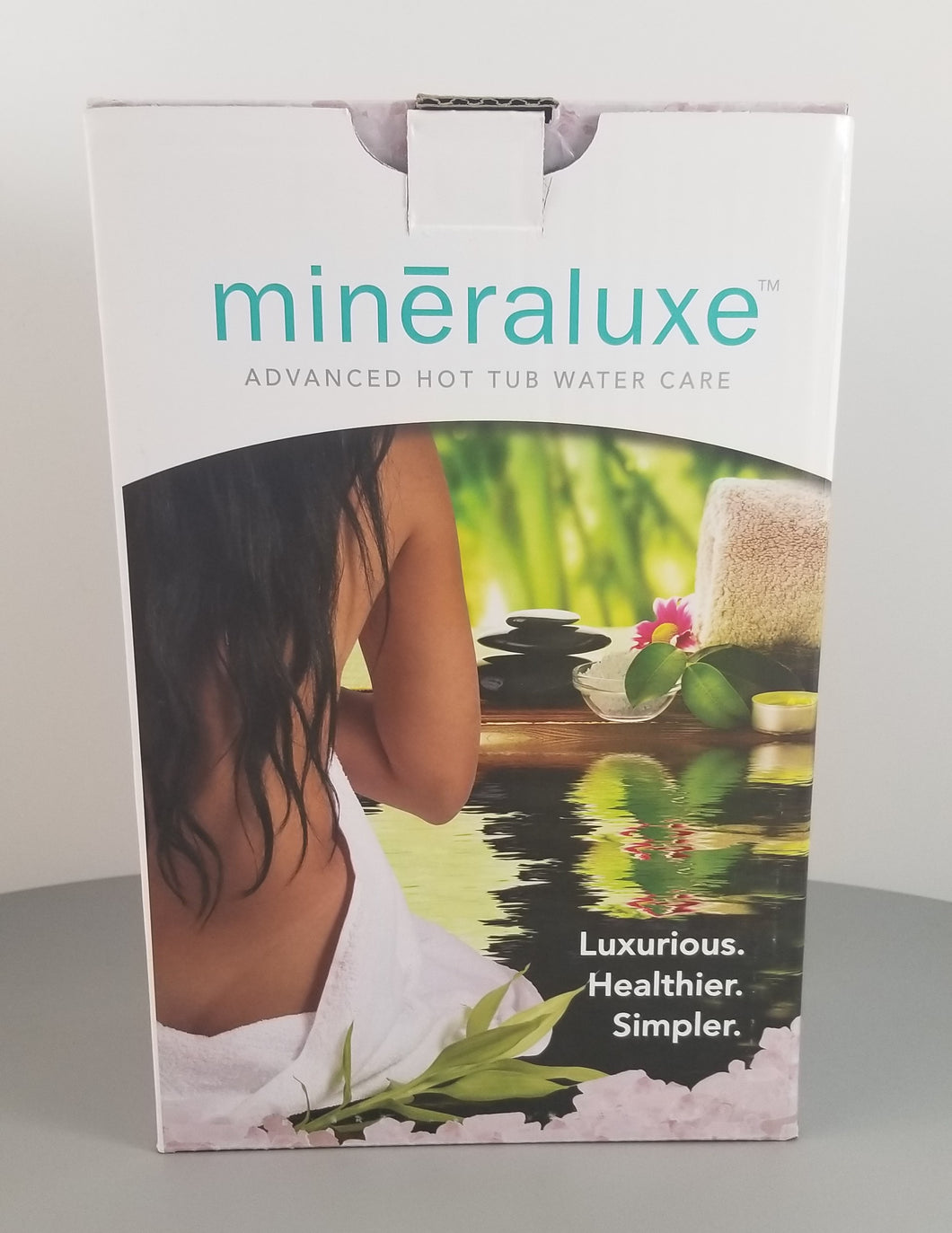 Mineraluxe One-Month Di-Chlor System
